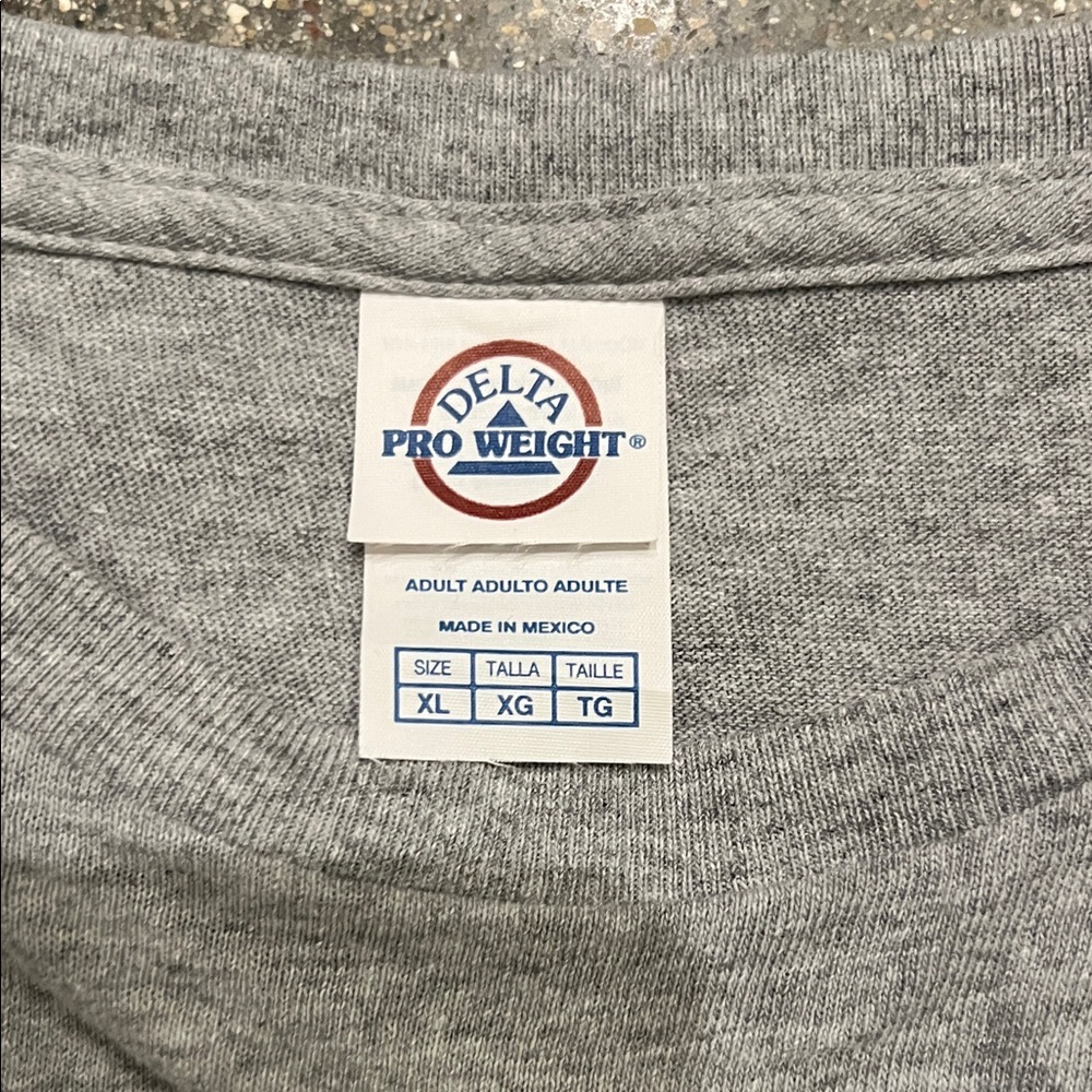 Gray T-Shirt “This ain’t my first rodeo” with boot design - Picture 2 of 3